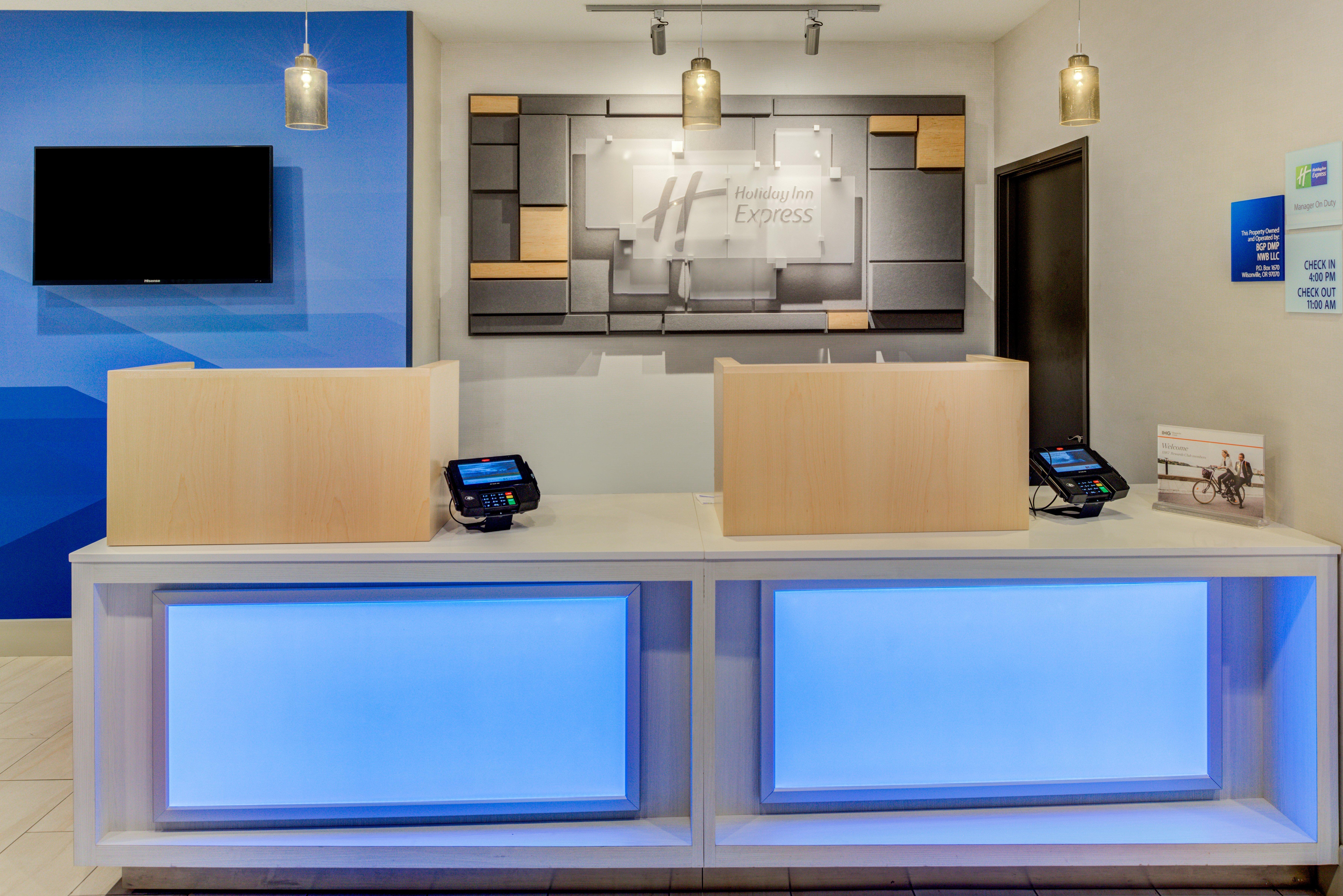 Holiday Inn Express Newberg - Wine Country By Ihg Exterior foto