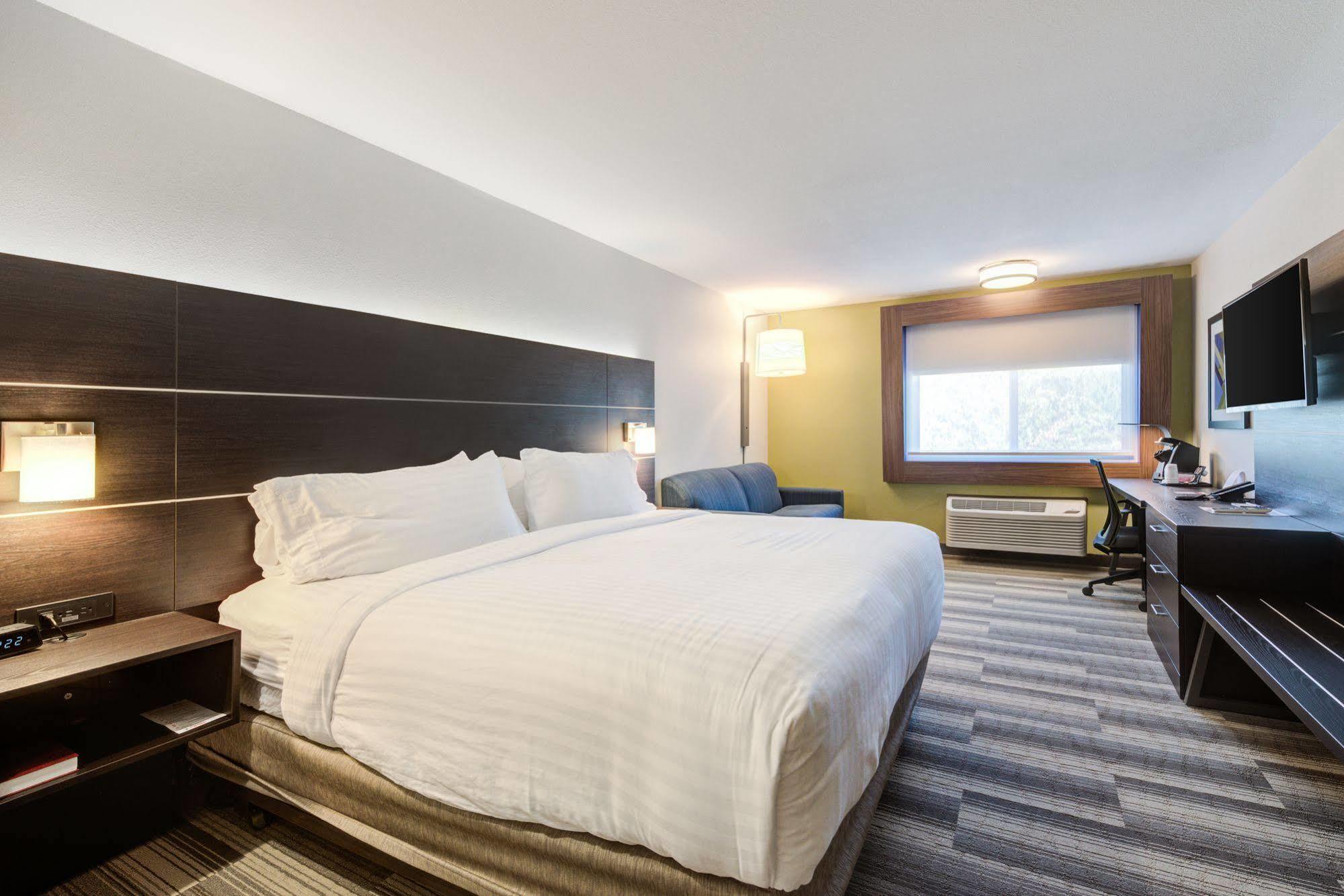 Holiday Inn Express Newberg - Wine Country By Ihg Exterior foto